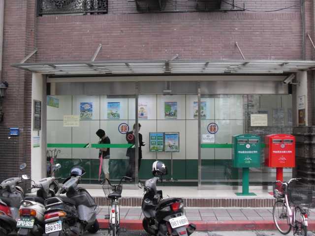 龍江路郵局大門廣告2-12-2